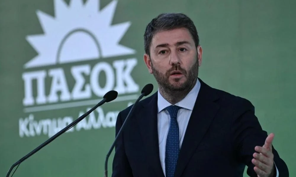 ΠΑΣΟΚ: Ο Νίκος Ανδρουλάκης διαψεύδει τη συνάντηση με αξιωματούχο της Huawei, θα προσφύγουμε στη δικαιοσύνη